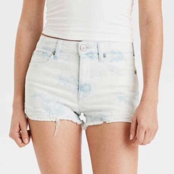 American Eagle Outfitters Pants - American Eagle Light Acid Wash High Rise Distressed Denim Shorts Size 8